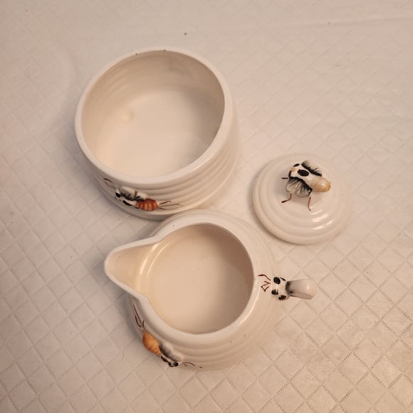 Beehive Creamer And Sugar 3 Piece Set Made In Japan - Picture 9 of 13